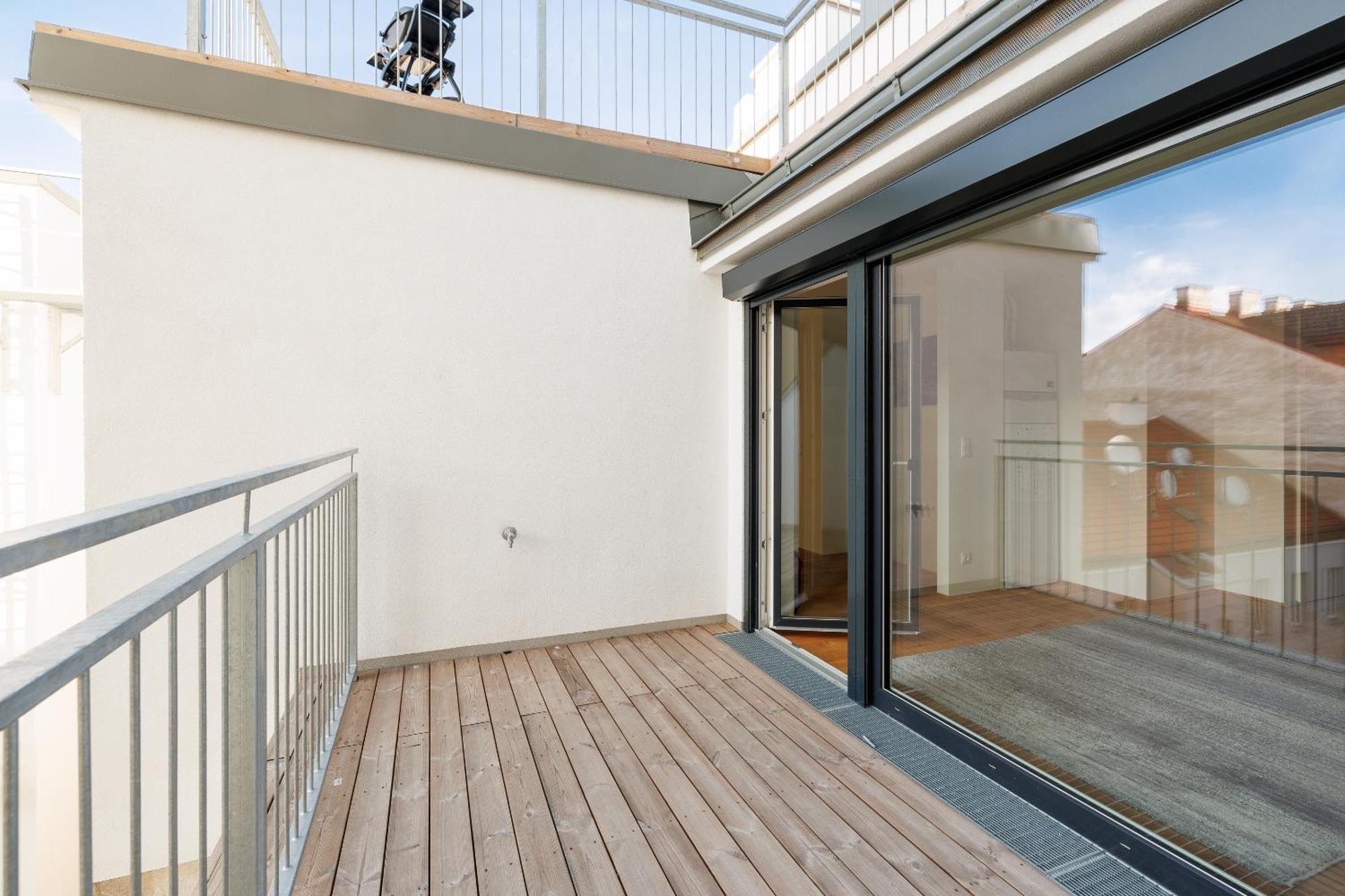 Symphony Apartments 42 - Modern Loft With Terrace And Grill In Central Location Відень Екстер'єр фото