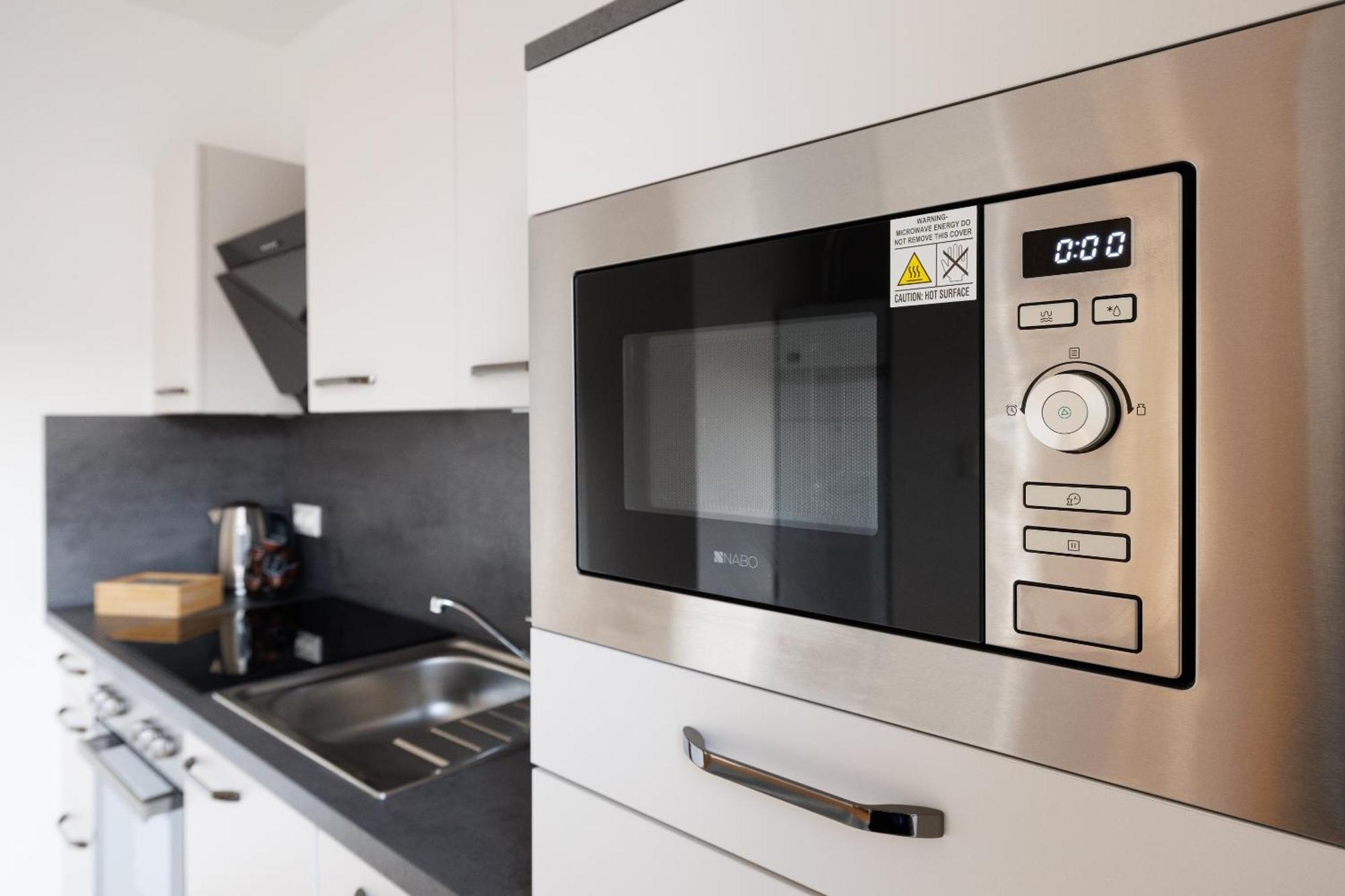 Symphony Apartments 42 - Modern Loft With Terrace And Grill In Central Location Відень Екстер'єр фото
