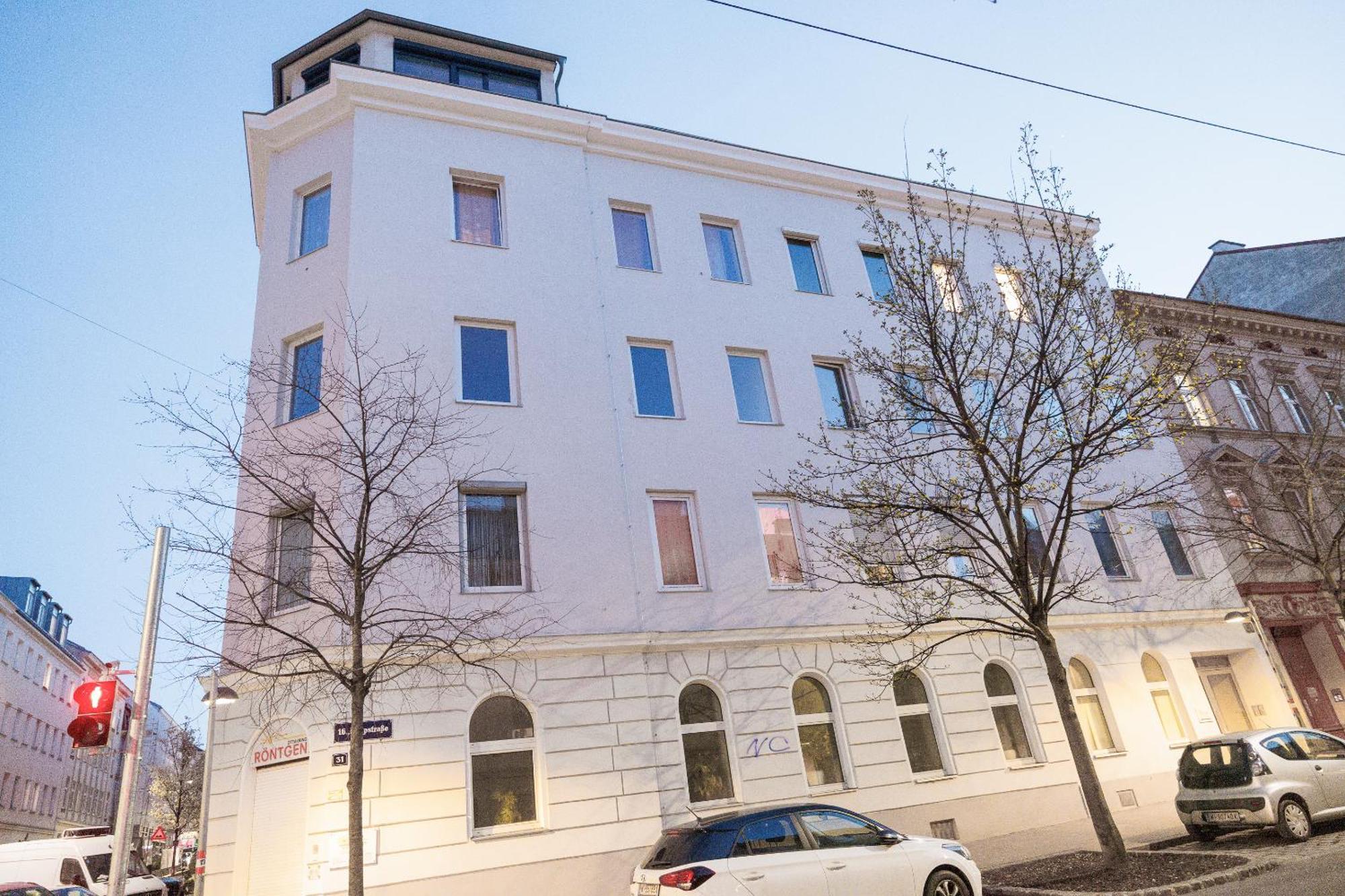 Symphony Apartments 42 - Modern Loft With Terrace And Grill In Central Location Відень Екстер'єр фото